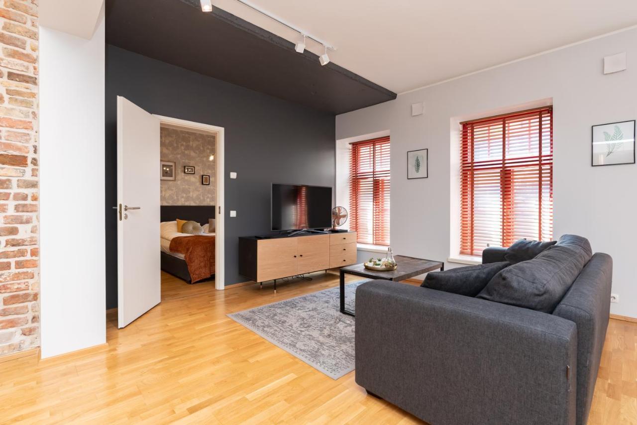 Stylish Apartment With Parking In Telliskivi Tallinn Ngoại thất bức ảnh