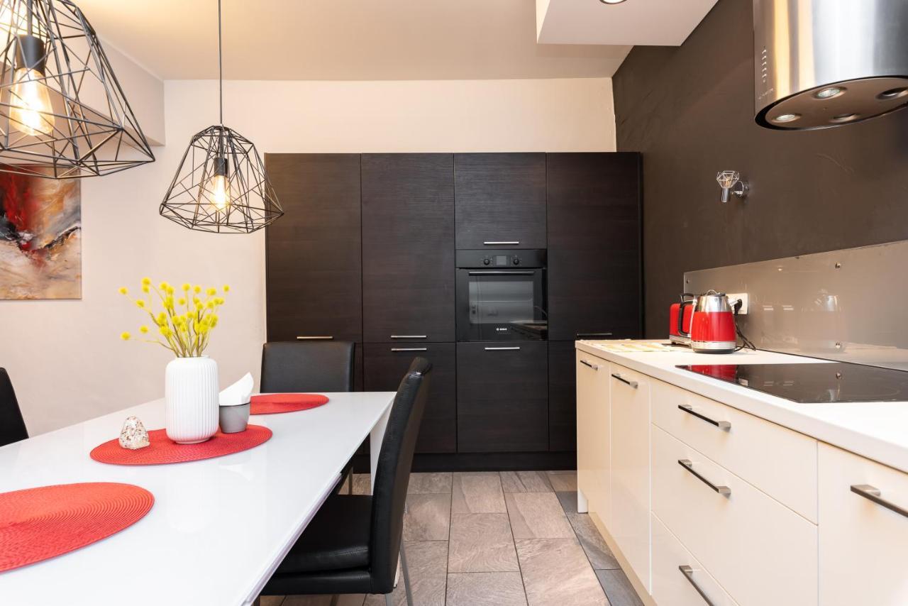 Stylish Apartment With Parking In Telliskivi Tallinn Ngoại thất bức ảnh
